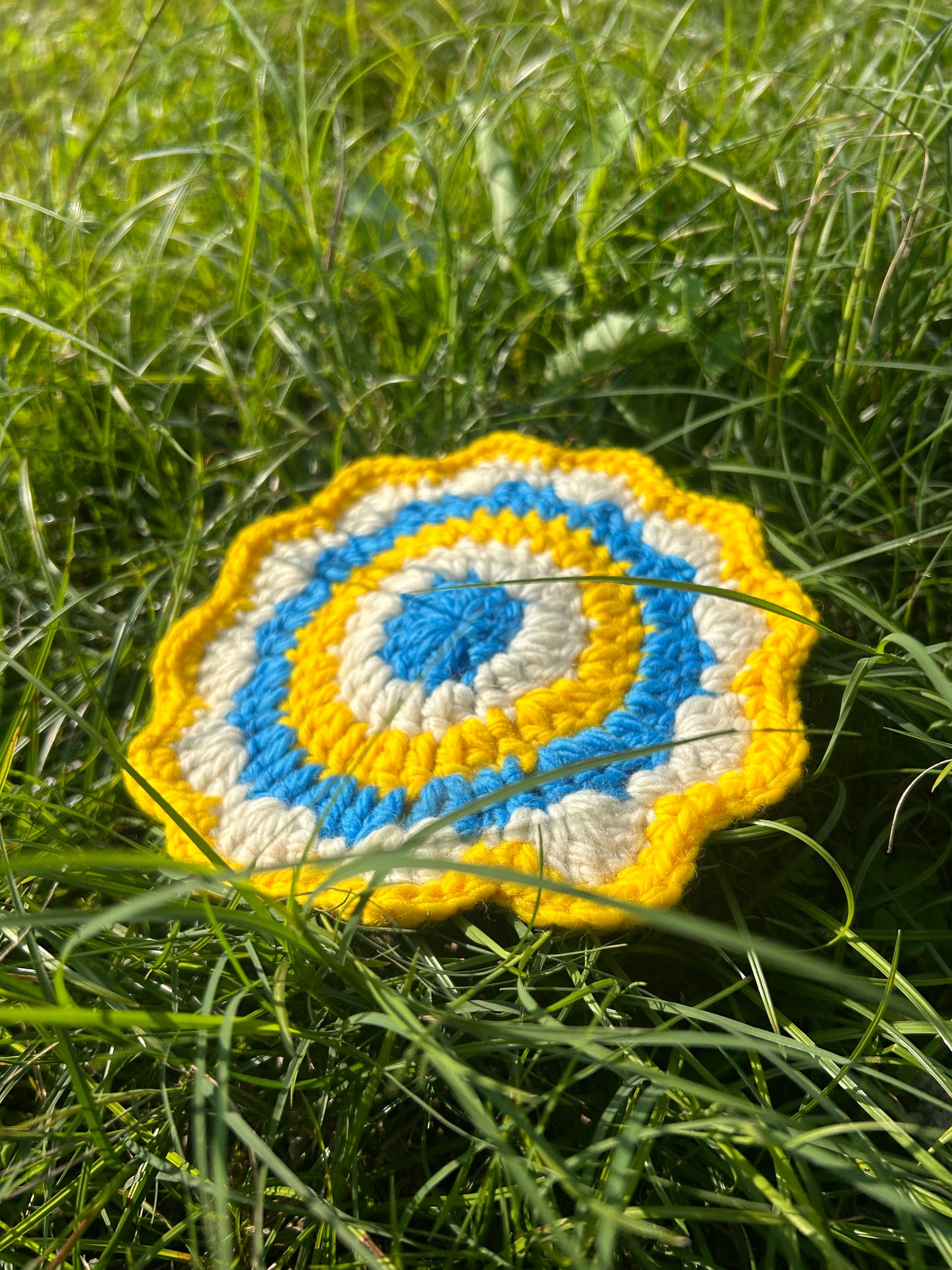 handgefertigte Häkelquadrate – Verbinden, erstellen und gestalten Sie Ihre eigenen Designs