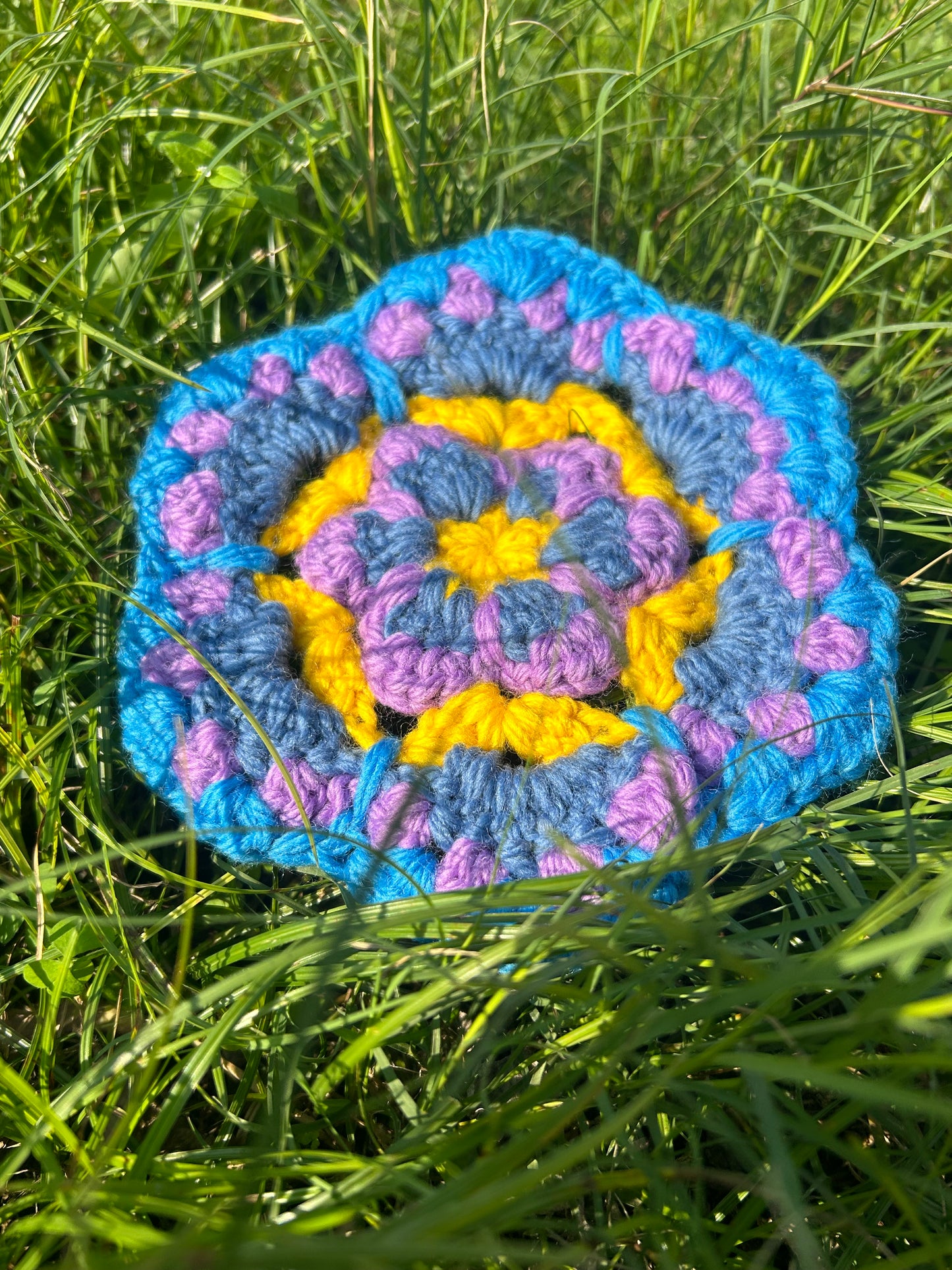 handmade crochet squares – Connect & Design Your Way