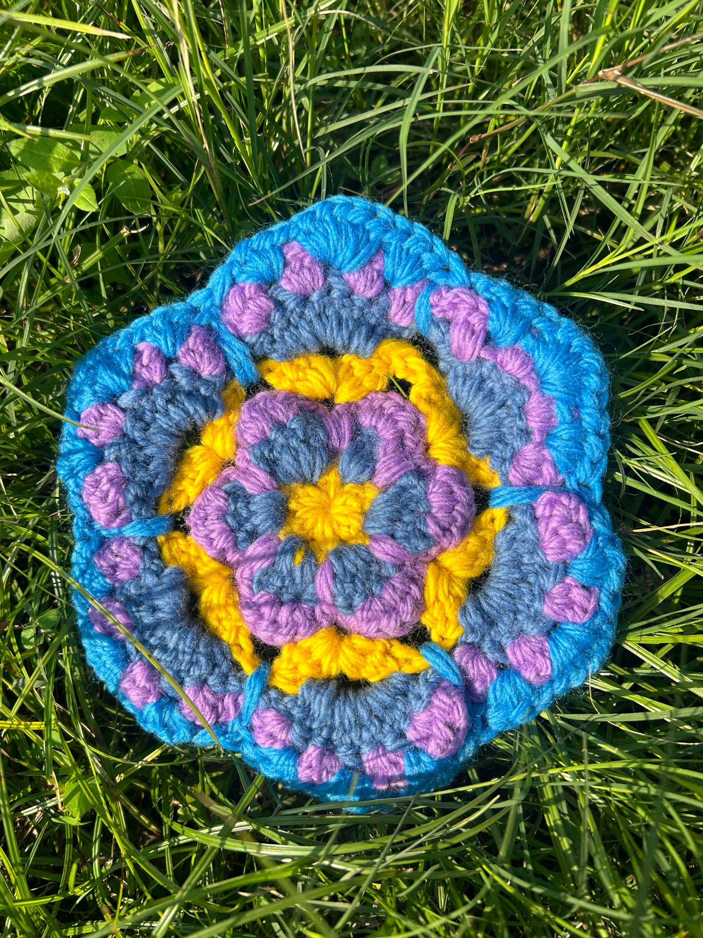 handmade crochet squares – Connect & Design Your Way