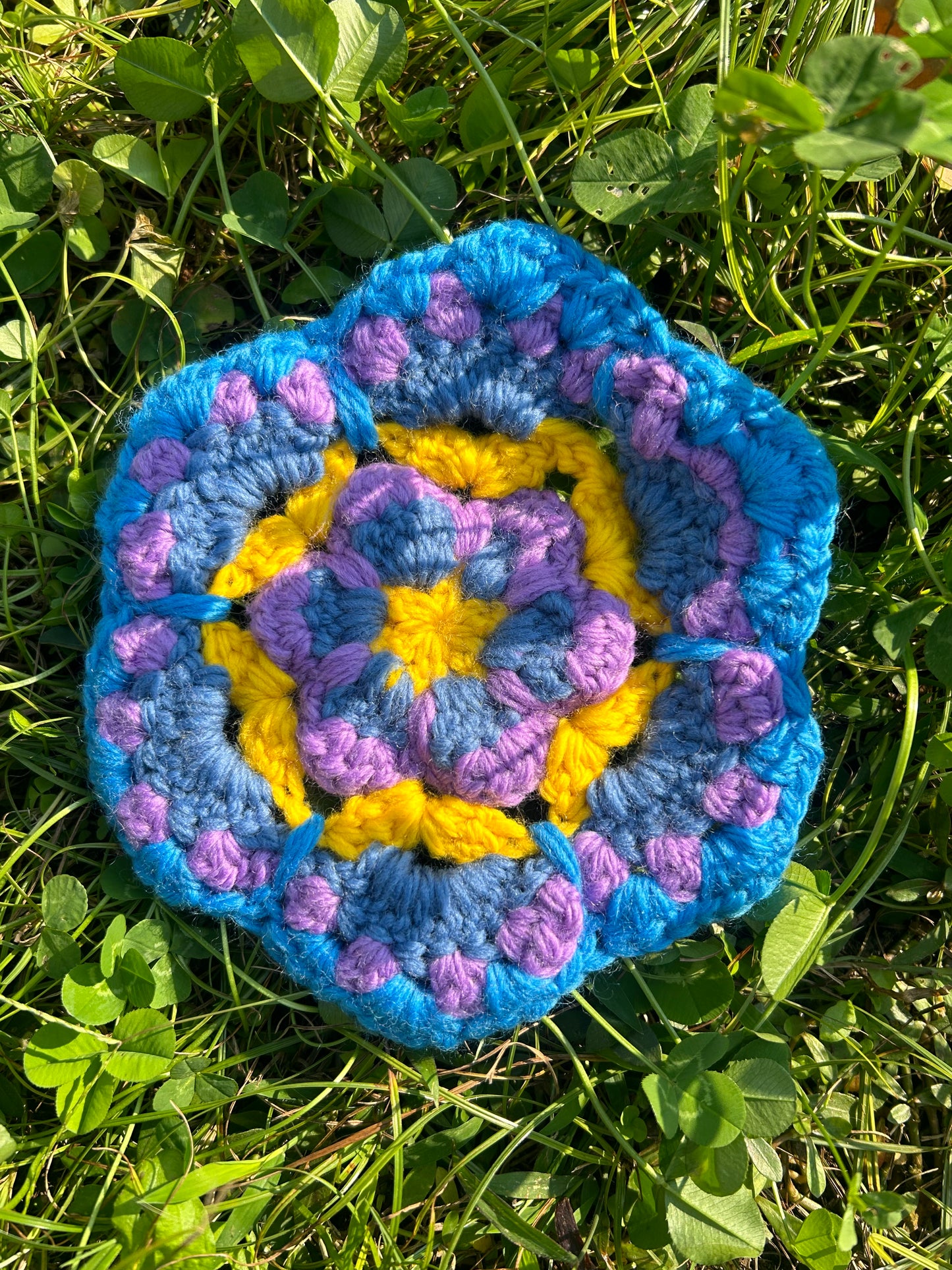 handmade crochet squares – Connect & Design Your Way